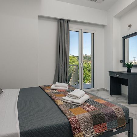 Katsaros Luxury Apts II 5 Min Walk To Beach 蒂锡利维 外观 照片