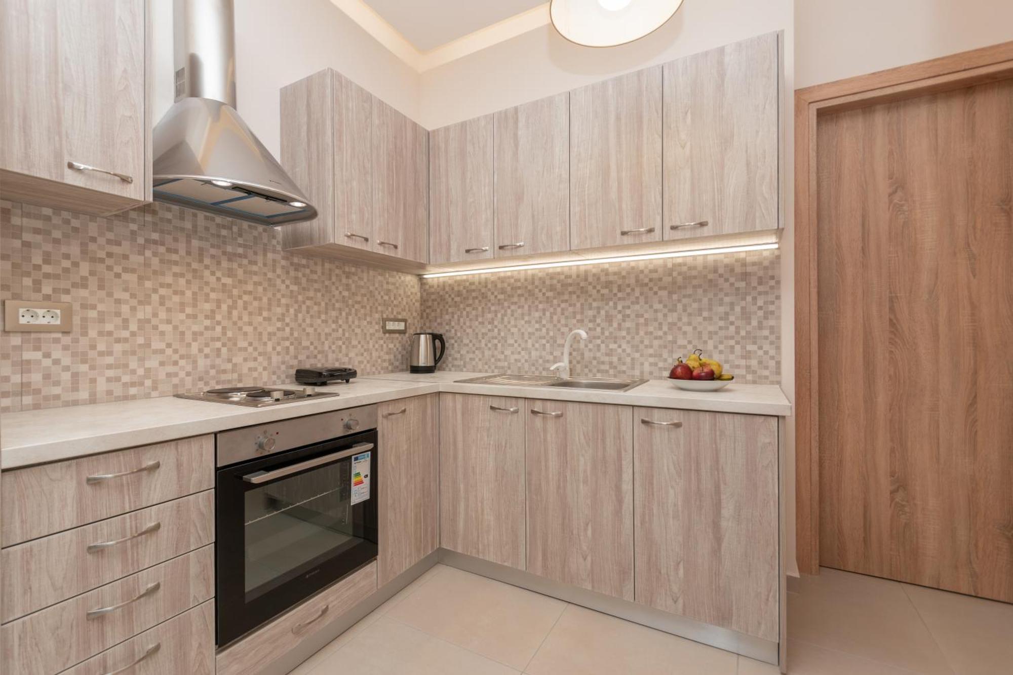 Katsaros Luxury Apts II 5 Min Walk To Beach 蒂锡利维 外观 照片