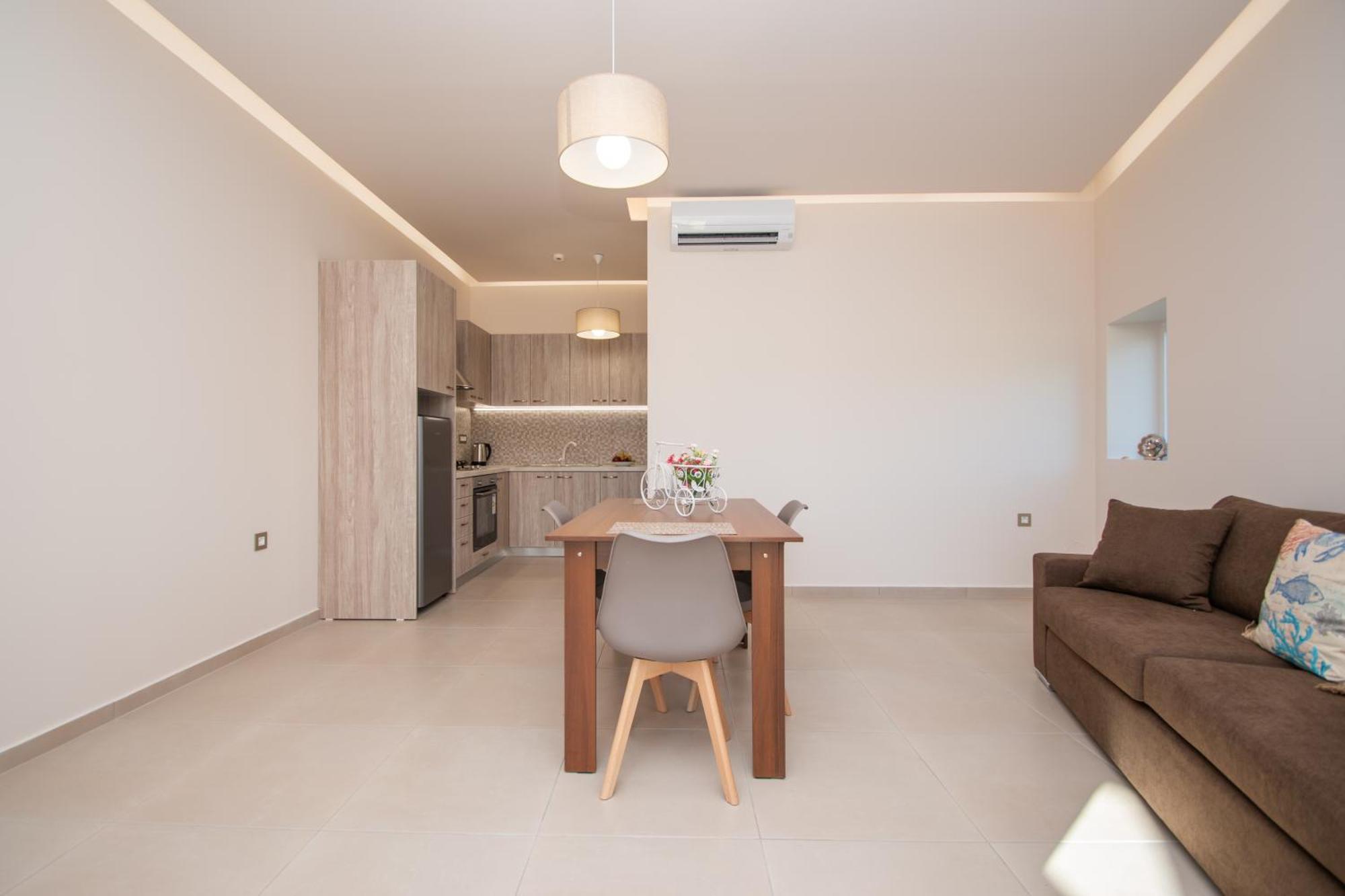 Katsaros Luxury Apts II 5 Min Walk To Beach 蒂锡利维 外观 照片