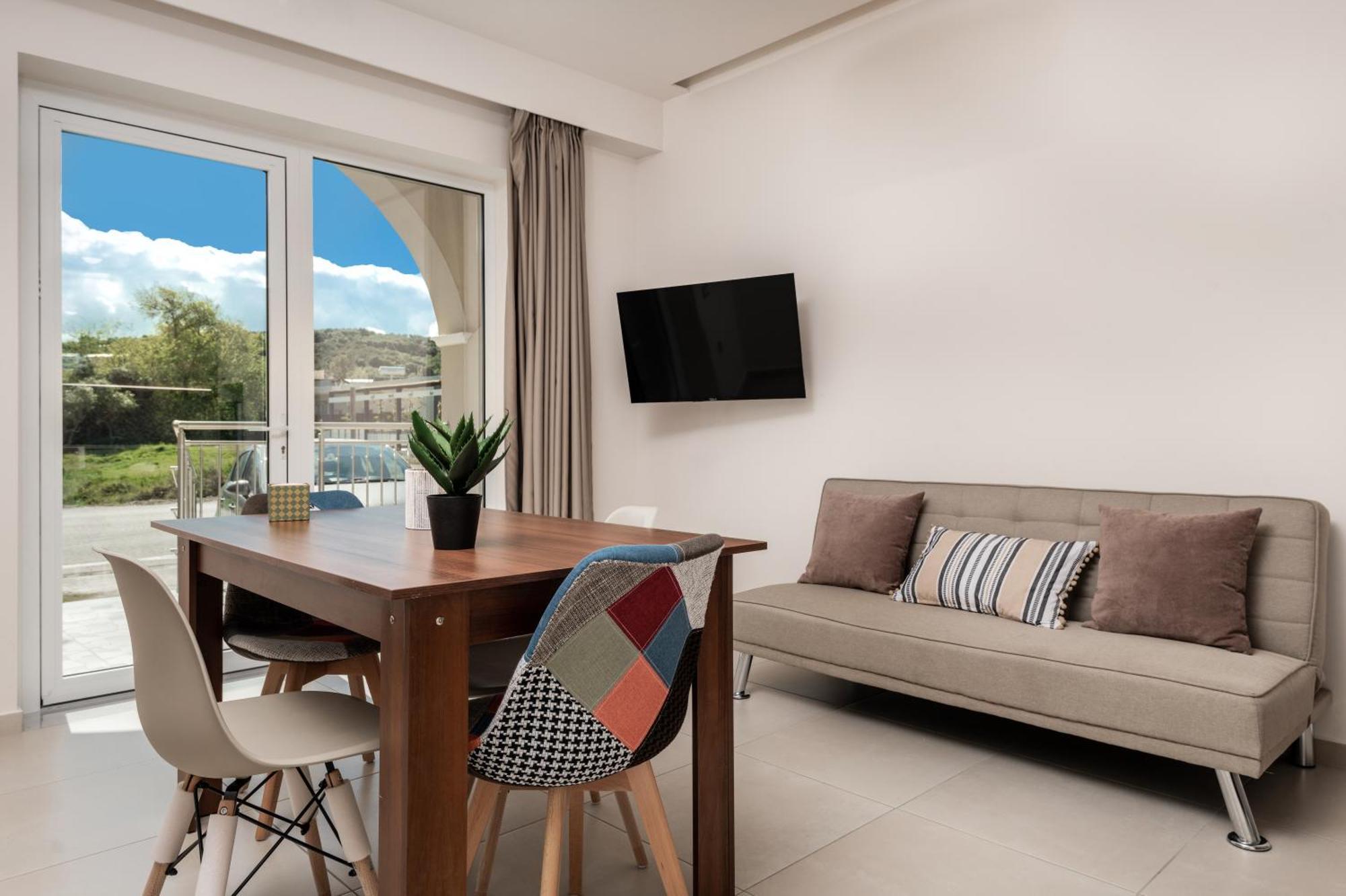 Katsaros Luxury Apts II 5 Min Walk To Beach 蒂锡利维 外观 照片