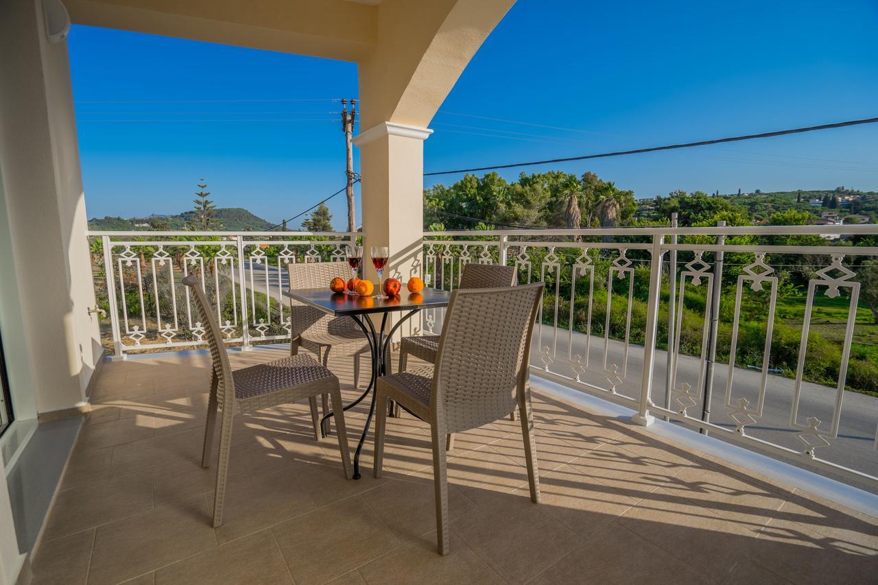 Katsaros Luxury Apts II 5 Min Walk To Beach 蒂锡利维 外观 照片